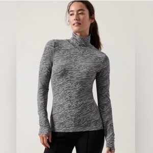 Athleta Flurry Seamless Gray Turtleneck W2262 Sz L